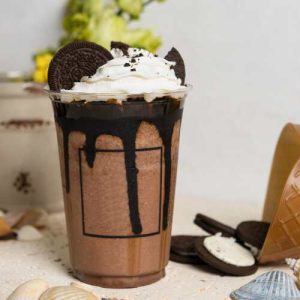 Delicious Oreo Chocolate Smoothie